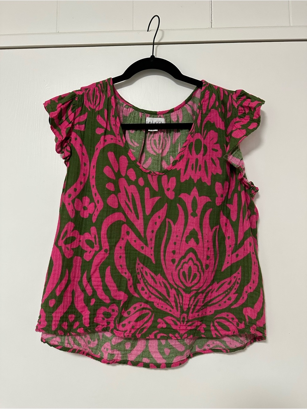 Velvet by Graham & Spencer Tropical Pink and Green Top